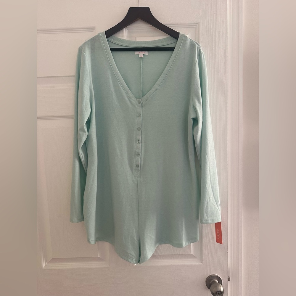 Blue colsie lounge/sleep romper